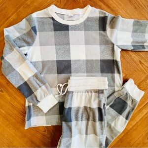Old Navy Flannel Plaid Pajama PJ Set. Women’s XS